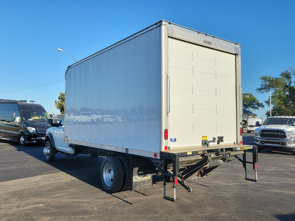 2024 Ram 5500 photo 4