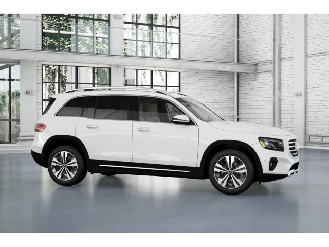 2025 Mercedes Benz GLB 250 photo 13