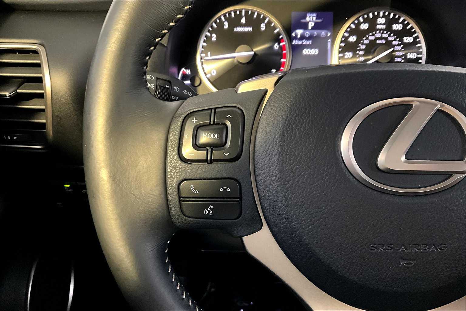 2015 Lexus NX 200t AWD photo 23
