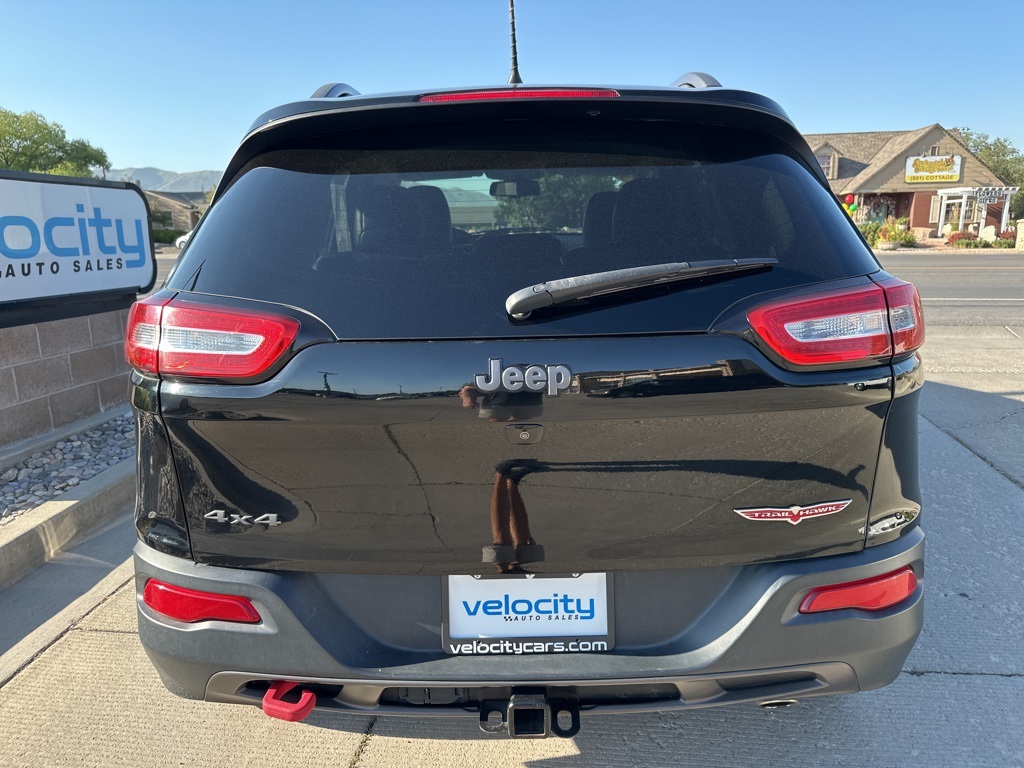 2017 Jeep Cherokee Trailhawk photo 5