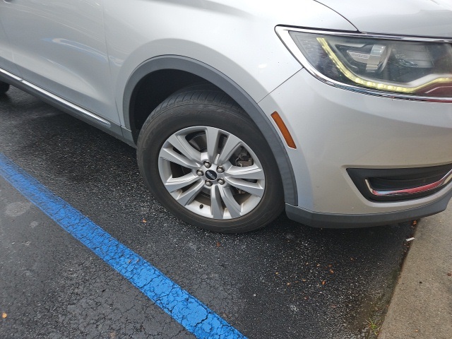2016 Lincoln MKX Premiere photo 4