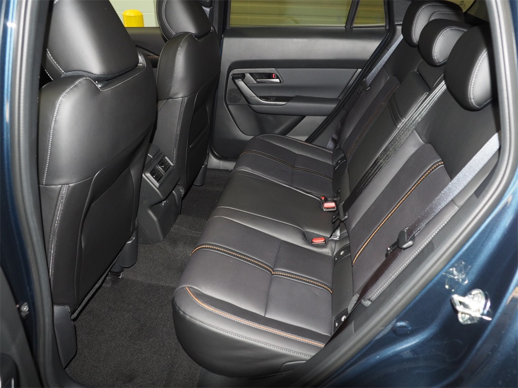 2025 Mazda CX-50 2.5 Premium Plus photo 4
