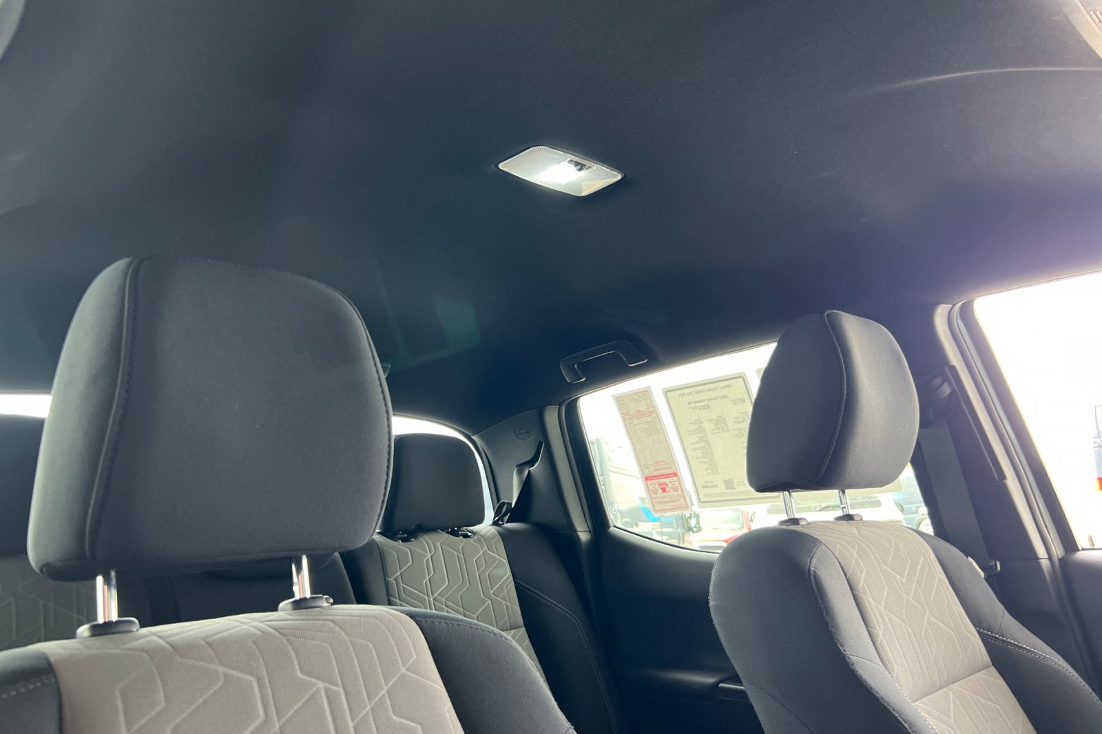 2023 Toyota Tacoma TRD Sport 4x4 photo 12