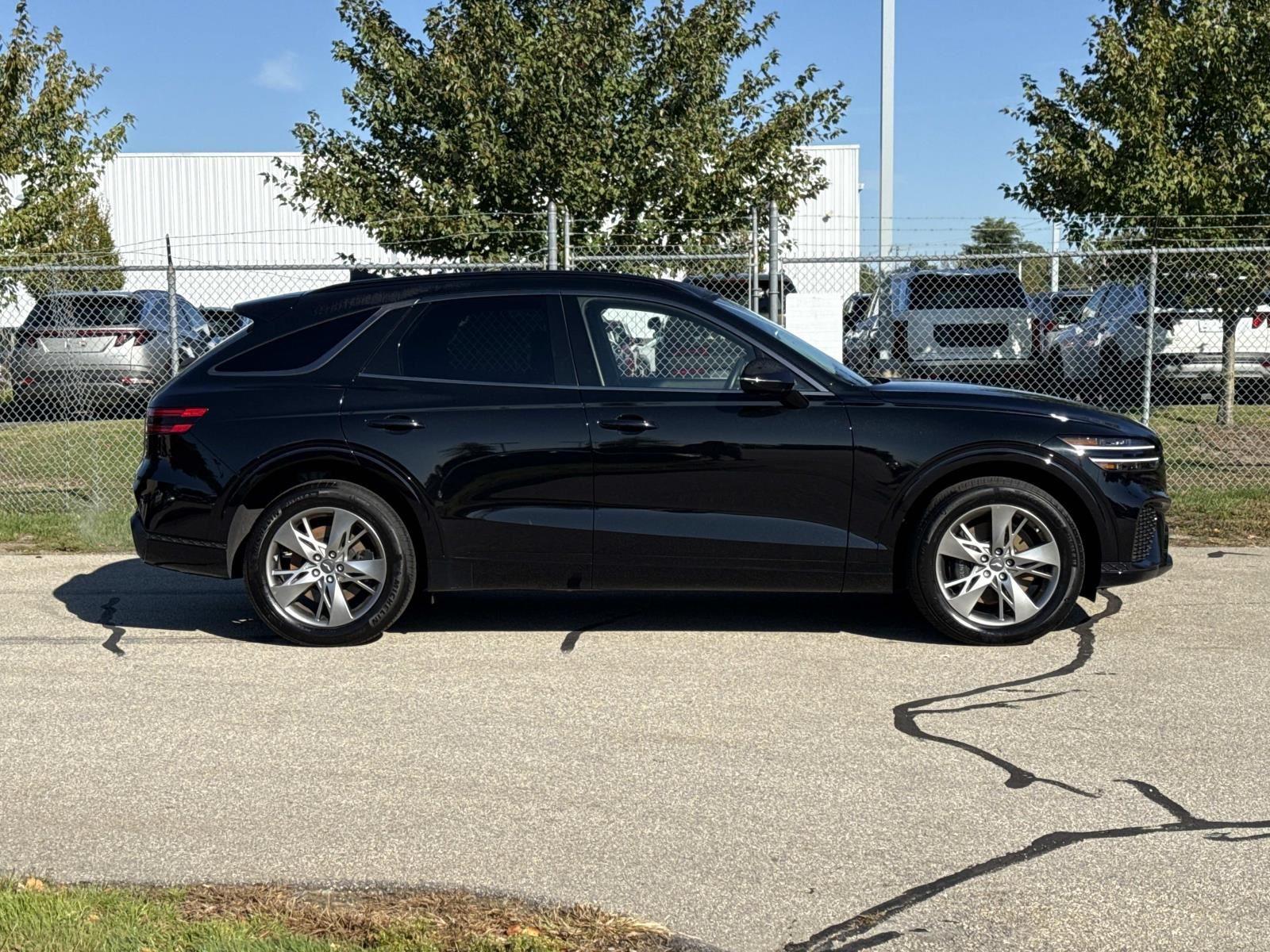 2024 Genesis GV70 3.5T Sport photo 4