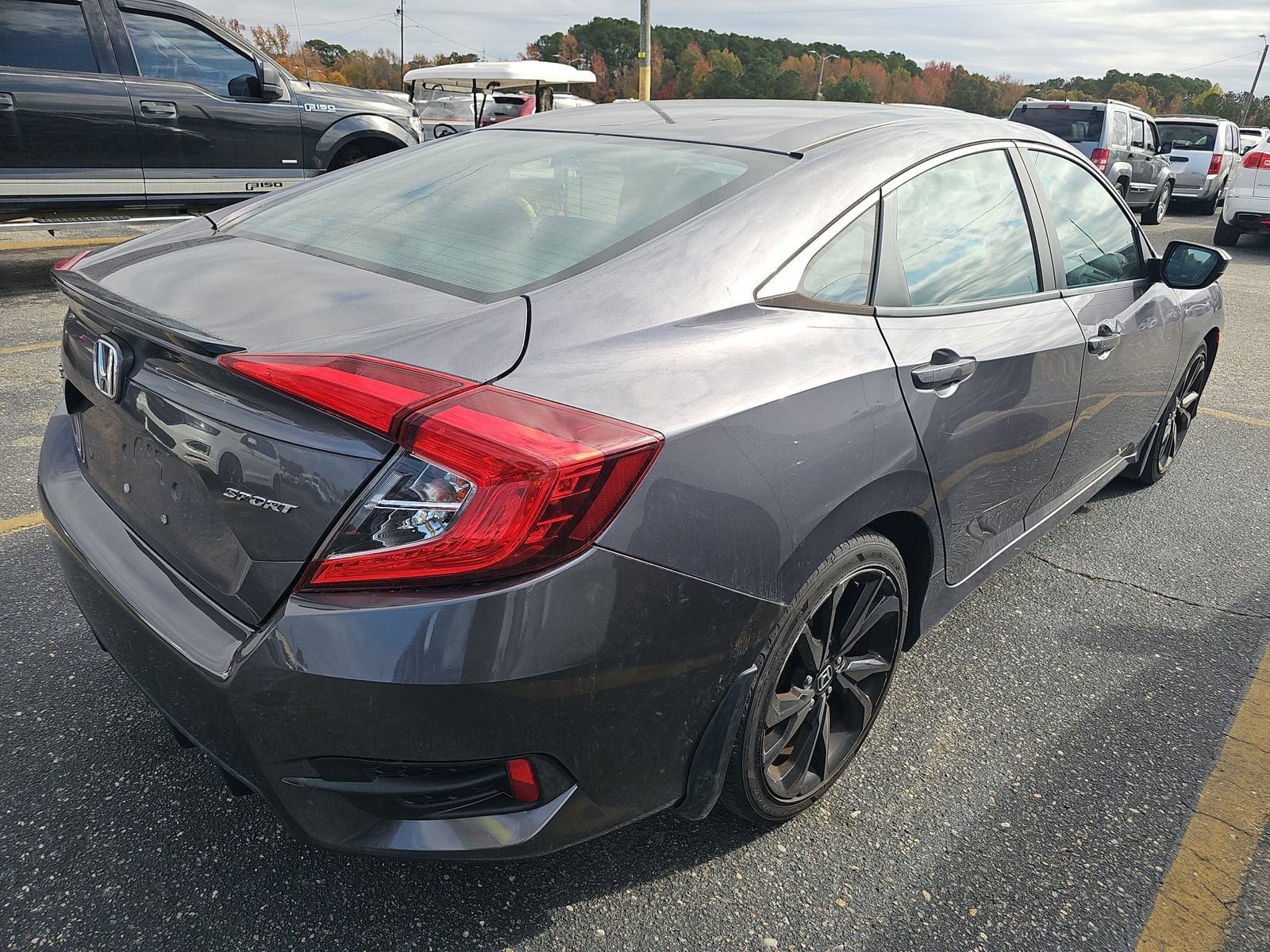 2020 Honda Civic Sport photo 4