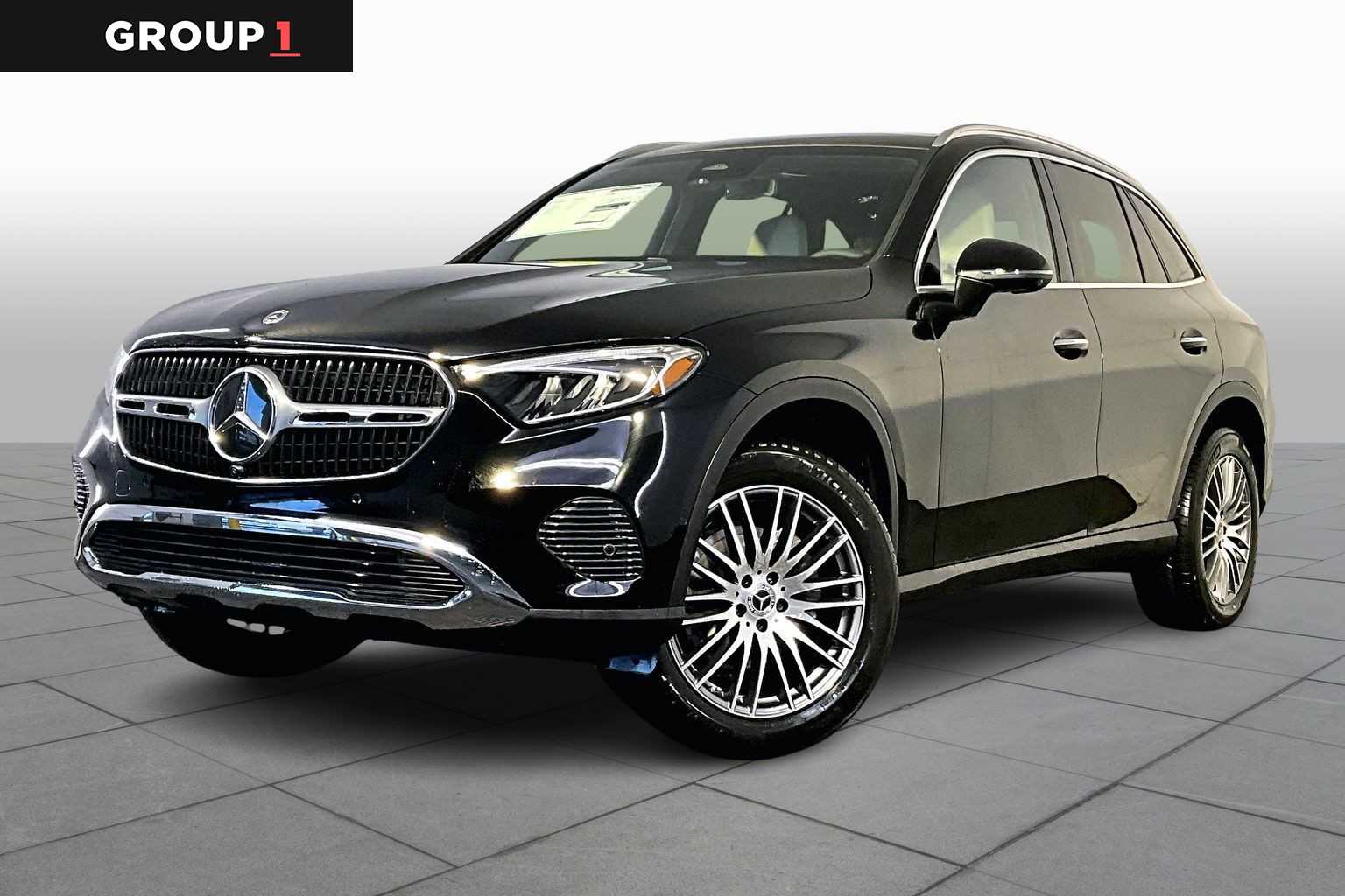 2026 Mercedes-Benz GLC Base's photo