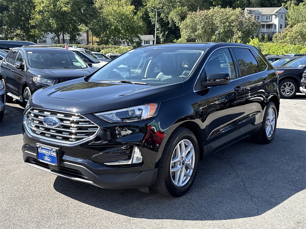 2022 Ford Edge SEL photo 7