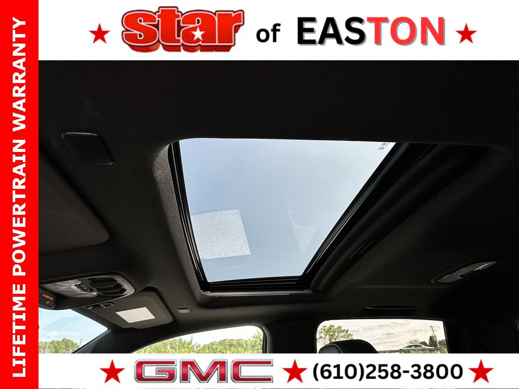 2026 Gmc Canyon Denali photo 24