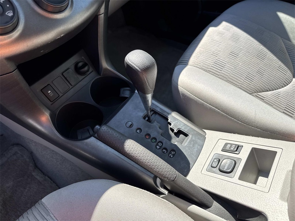 2012 Toyota RAV4 Base photo 23