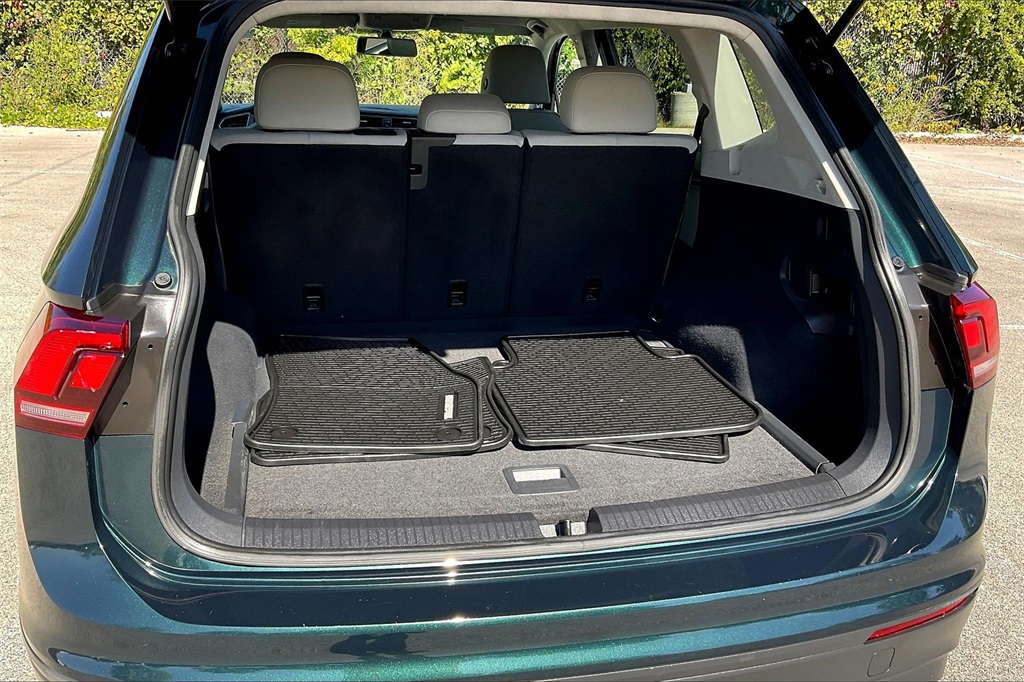 2019 Volkswagen Tiguan SE photo 25