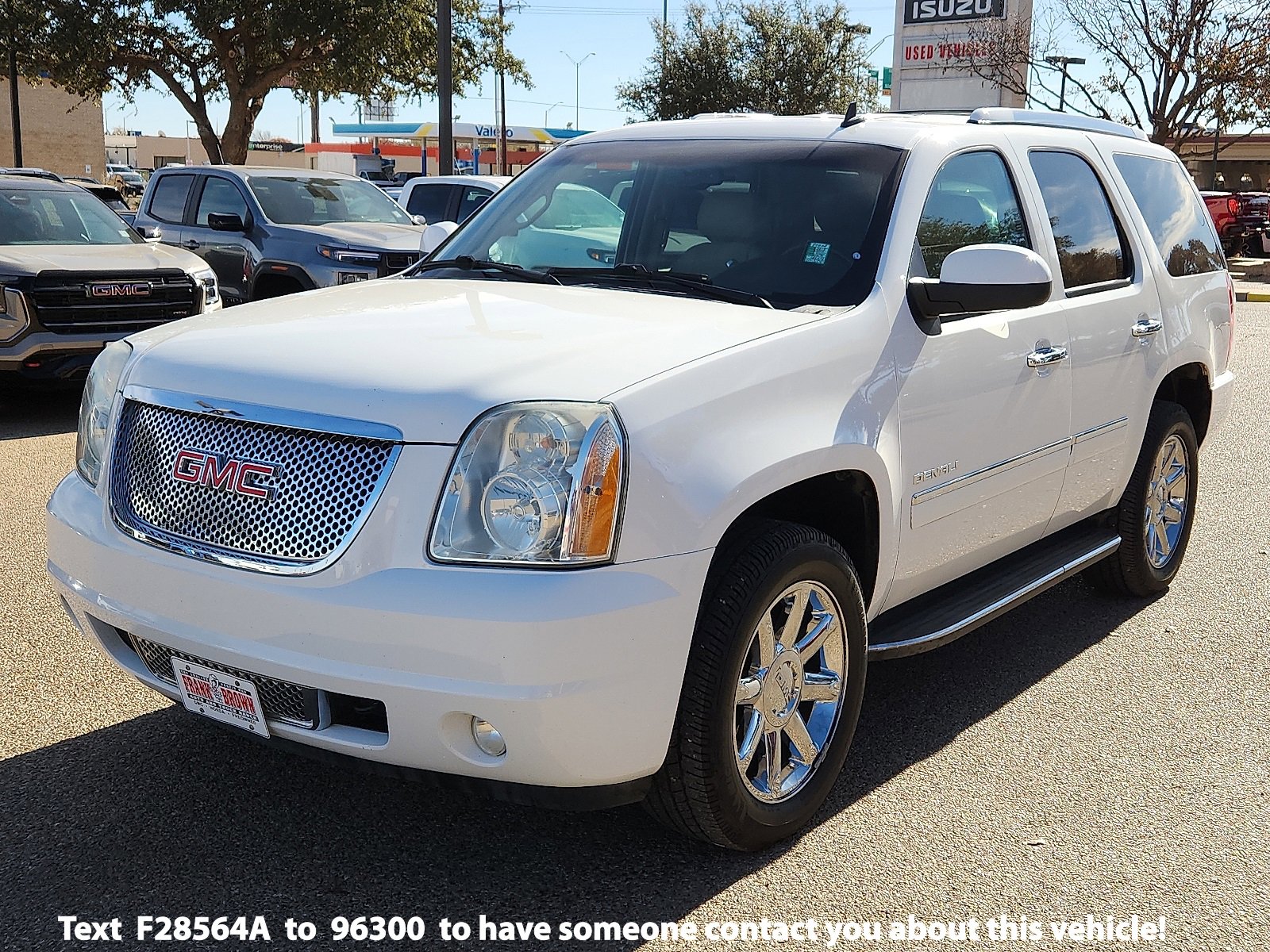 2013 GMC Yukon Denali's photo