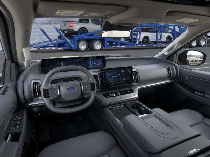 2025 Ford Expedition photo 9