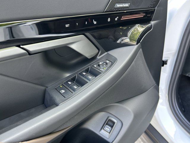 2025 Bmw 530i photo 16