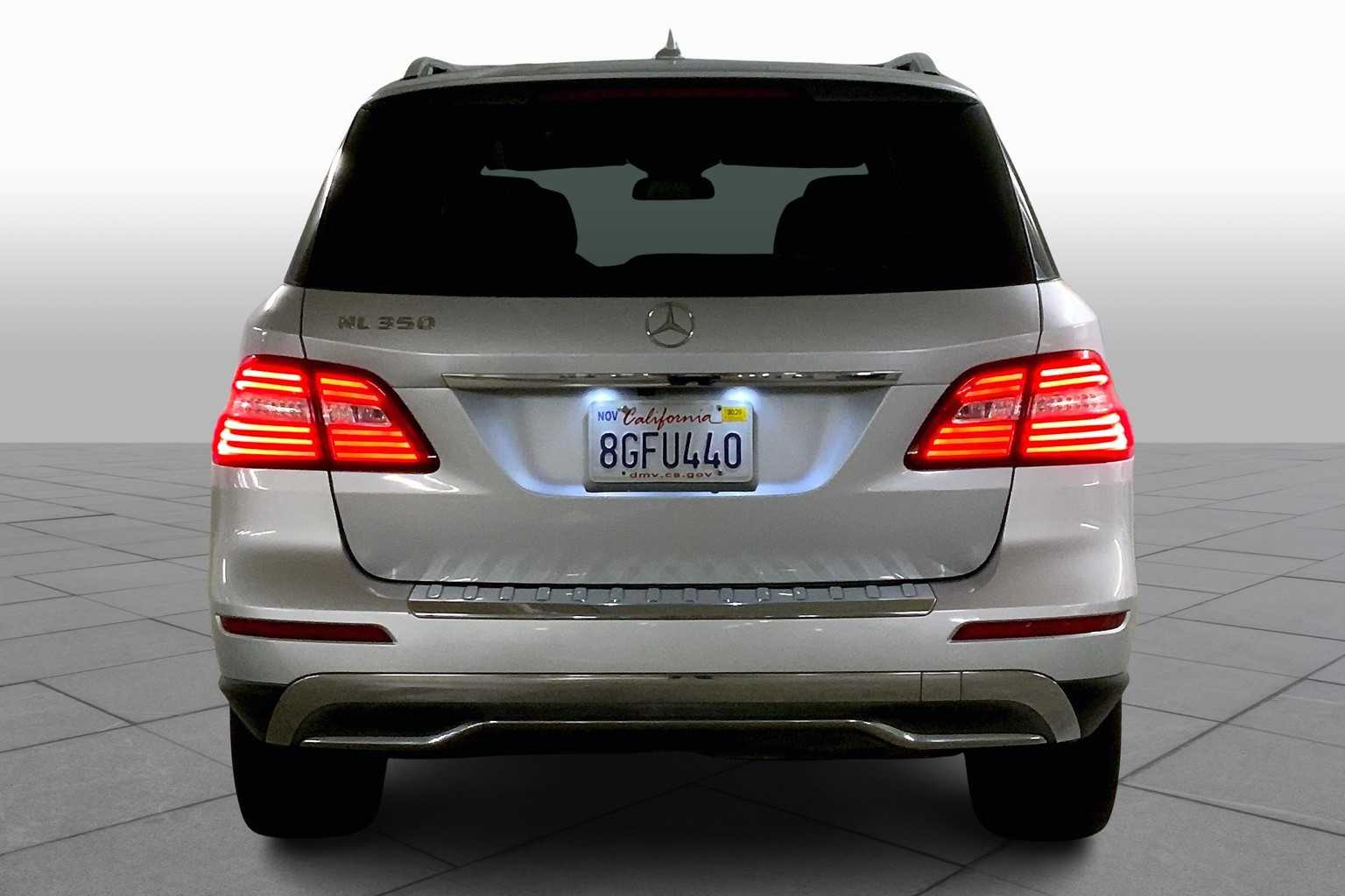 2013 Mercedes Benz ML 350 4MATIC photo 4