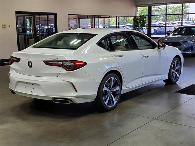2025 Acura TLX Technology photo 4