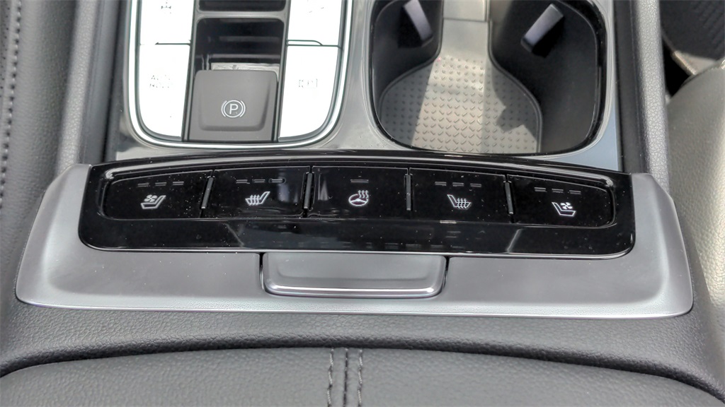 2026 Hyundai Santa Cruz Limited photo 24