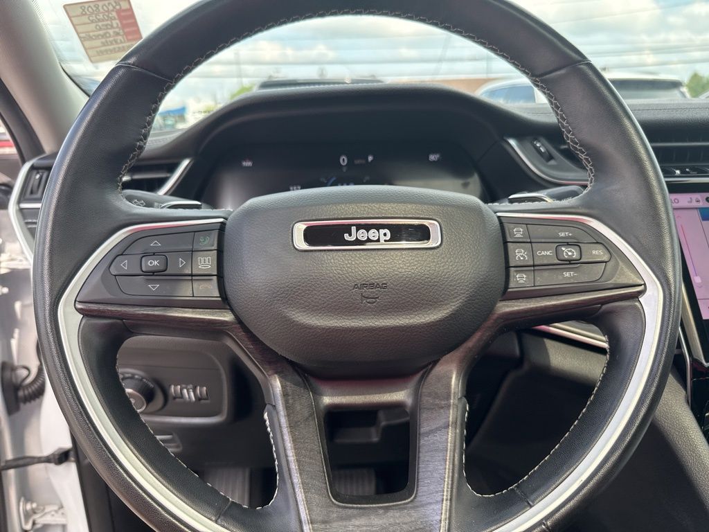 2022 Jeep Grand Cherokee Limited photo 13