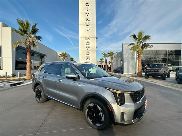 2026 Kia Sorento EX Hybrid's photo