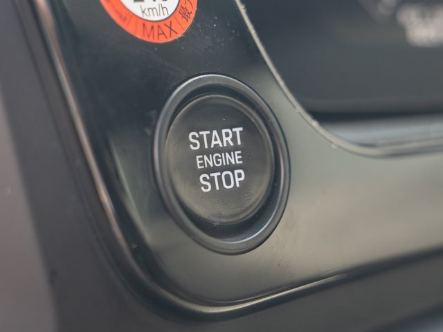 2024 Porsche Cayenne Base photo 27