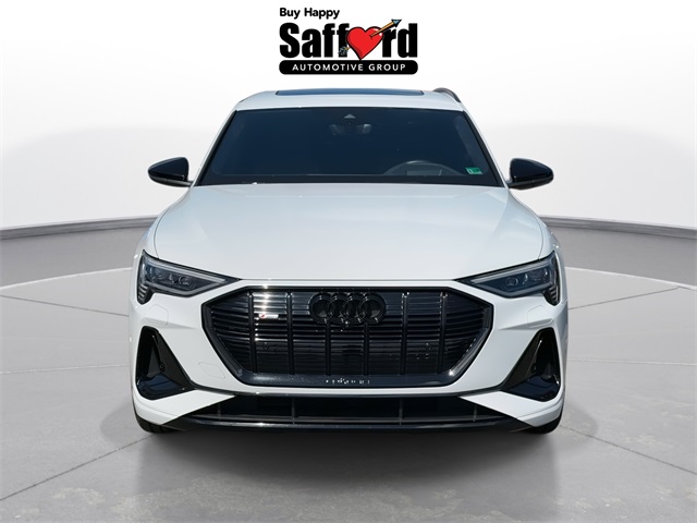 2022 Audi e-tron Prestige photo 8