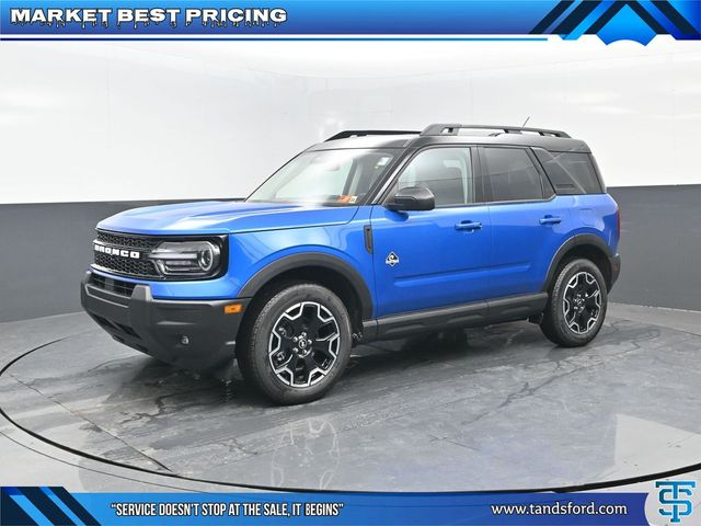 2025 Ford Bronco Sport Outer Banks's photo