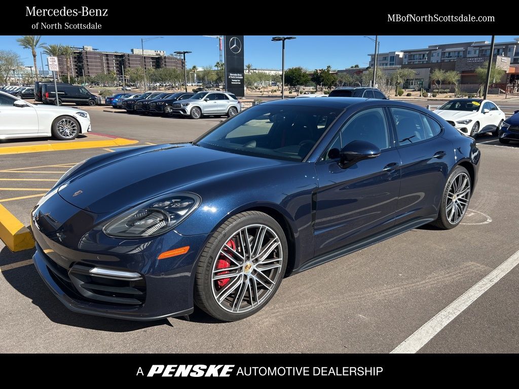 2019 Porsche Panamera GTS