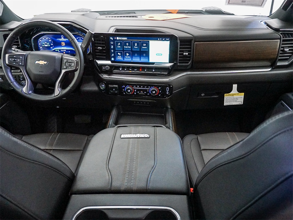 2025 Chevrolet Silverado 2500HD High Country photo 14