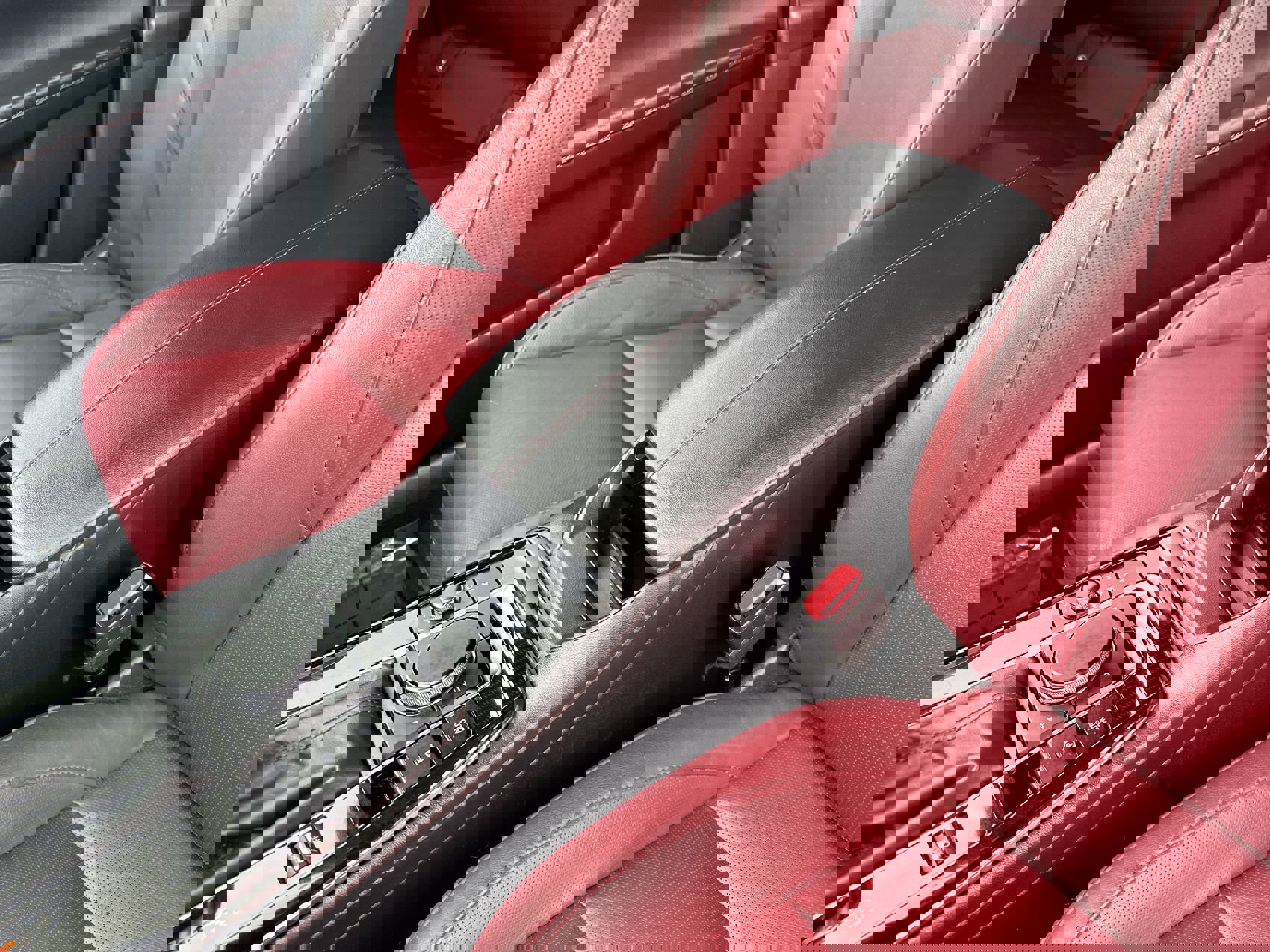 2024 Mazda CX-30 2.5 S Carbon photo 19