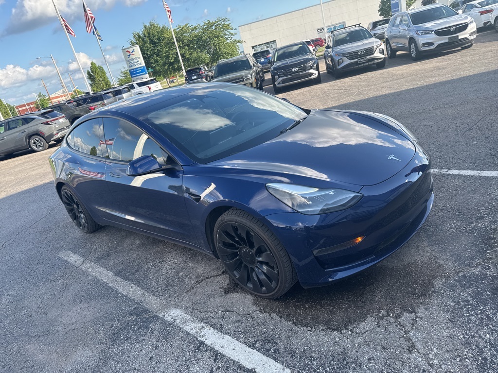 2023 Tesla Model 3 photo 2