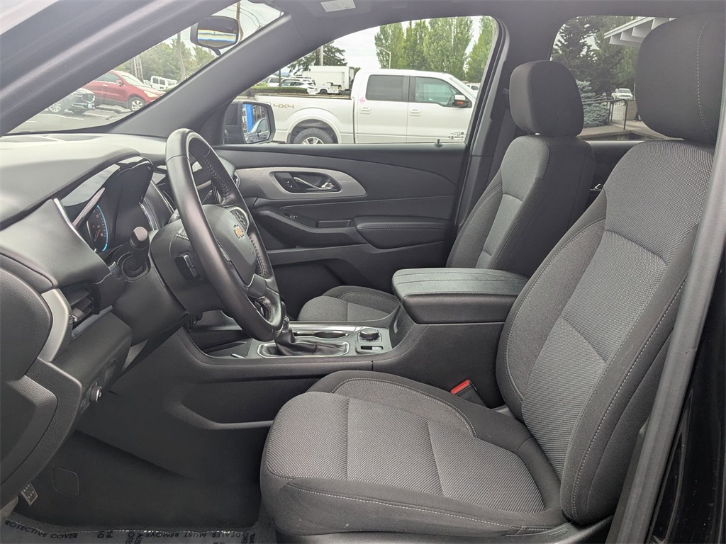 2022 Chevrolet Traverse Cloth 1LT photo 12