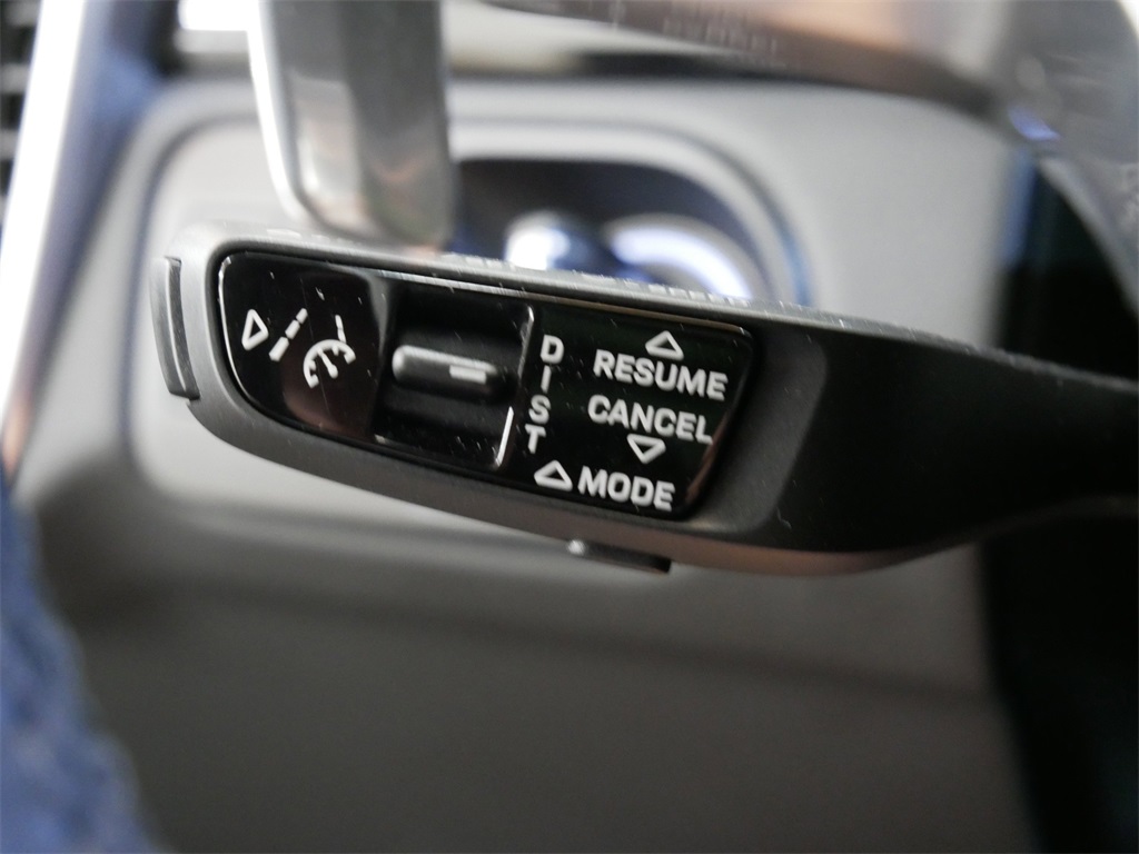 2022 Porsche Cayenne photo 20