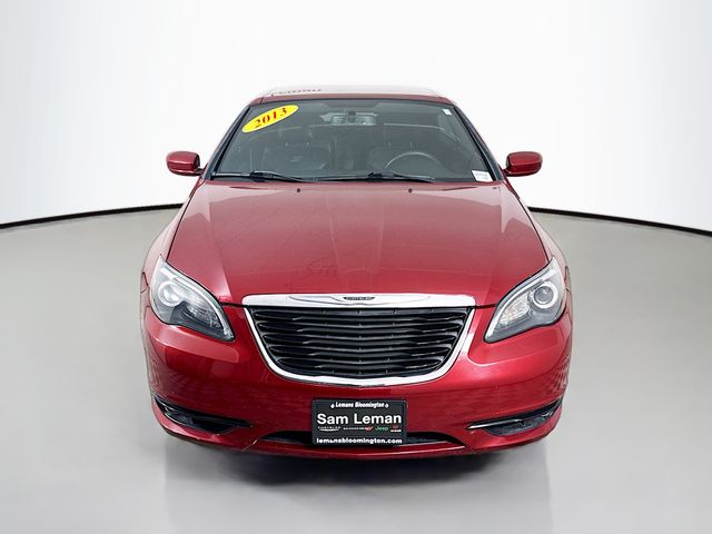Used 2013 Chrysler 200 S with VIN 1C3BCBGG6DN679090 for sale in Bloomington, IL