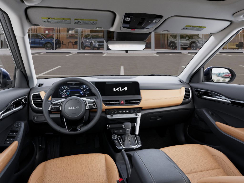 2025 Kia Seltos EX photo 12