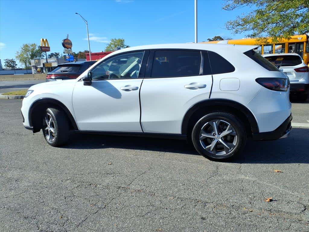 2023 Honda HR-V EX-L photo 8