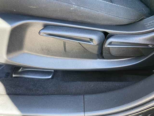 2023 Honda HR-V LX photo 17