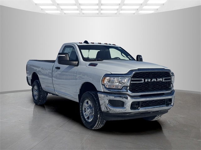 2024 Ram 2500 Tradesman photo 3