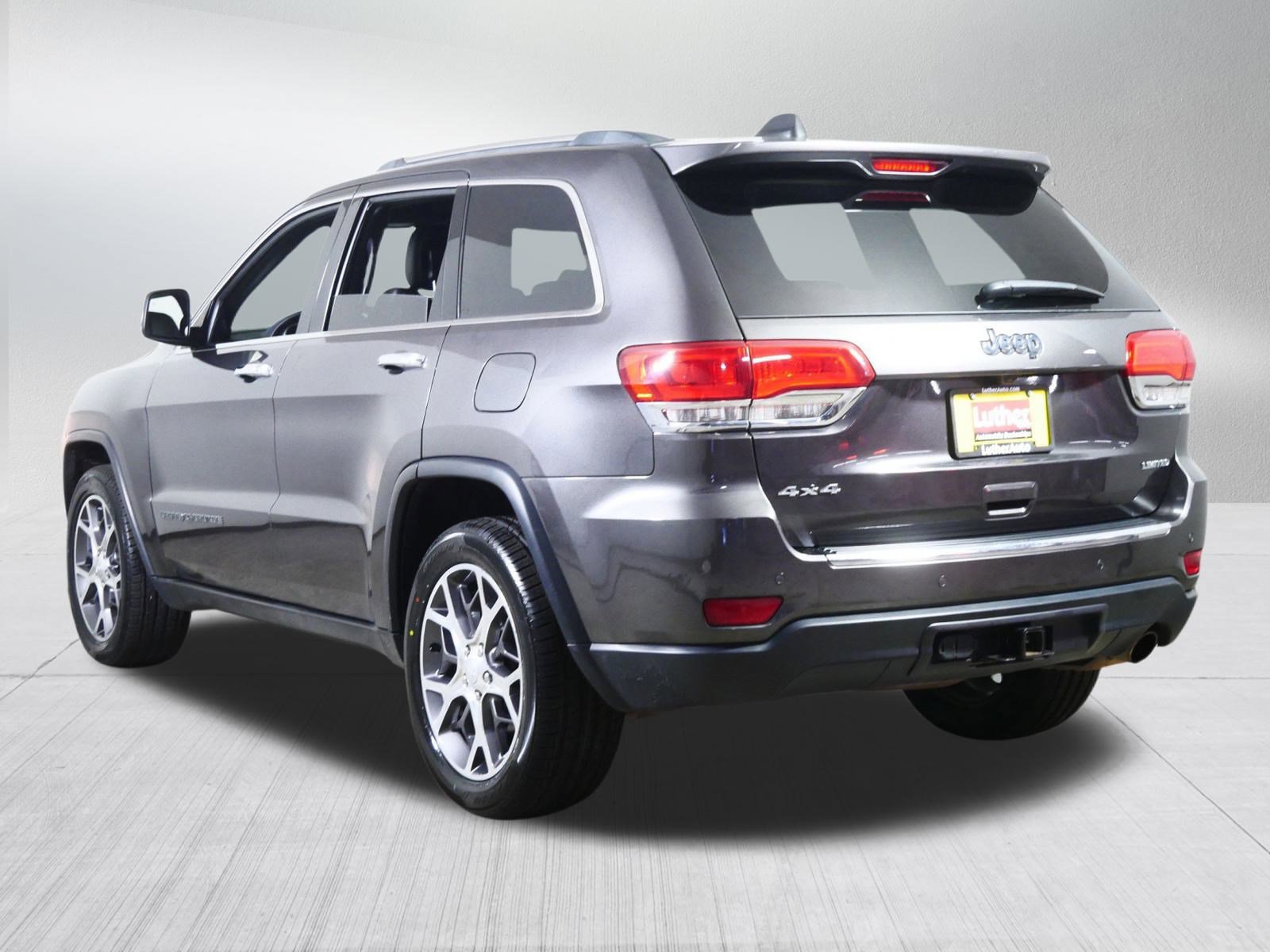 2019 Jeep Grand Cherokee Limited photo 3