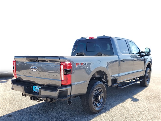 2026 Ford F-250 XL photo 4