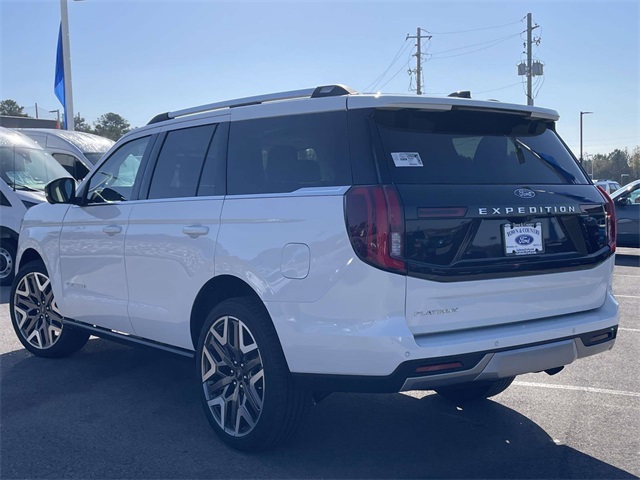 2025 Ford Expedition Platinum photo 2