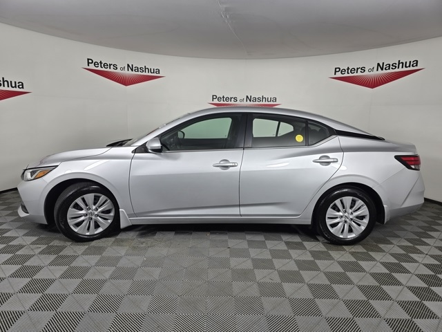 2022 Nissan Sentra S photo 3