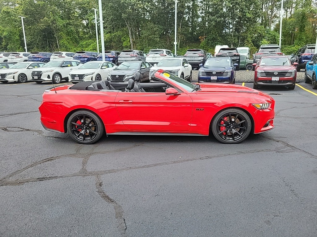 2017 Ford Mustang GT Premium photo 19