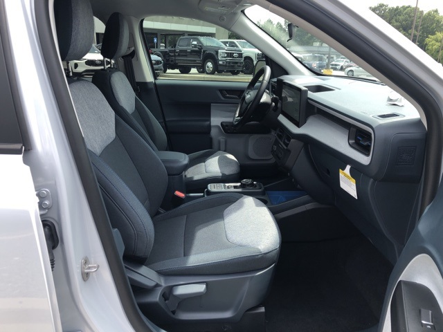2025 Ford Maverick XLT photo 17