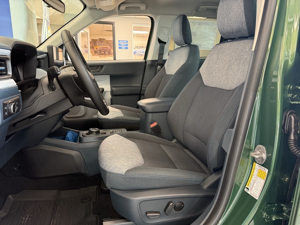 2025 Ford Maverick XLT photo 5