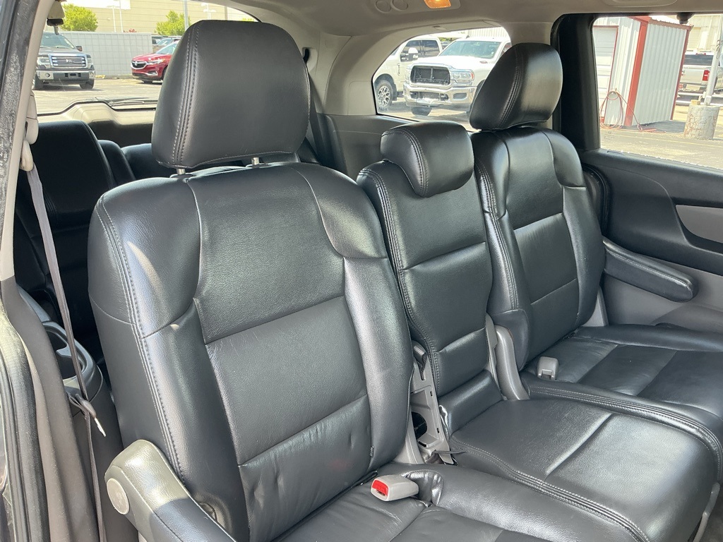 2014 Honda Odyssey EX photo 30