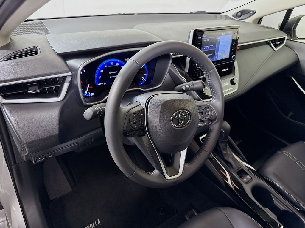 2022 Toyota Corolla XLE photo 9