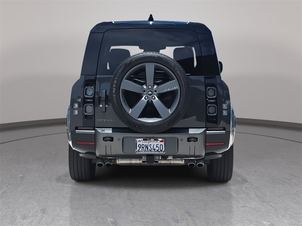 2024 Land Rover Defender 130 V8 photo 6