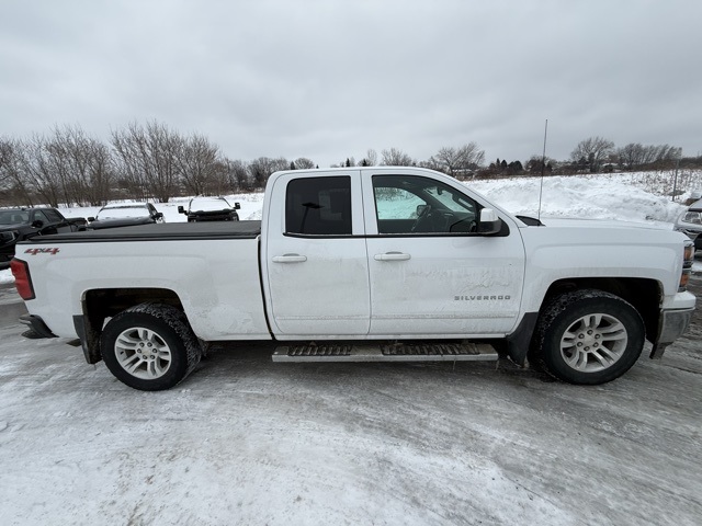 Used 2015 Chevrolet Silverado 1500 LT with VIN 1GCVKREC5FZ446608 for sale in Rochester, Minnesota