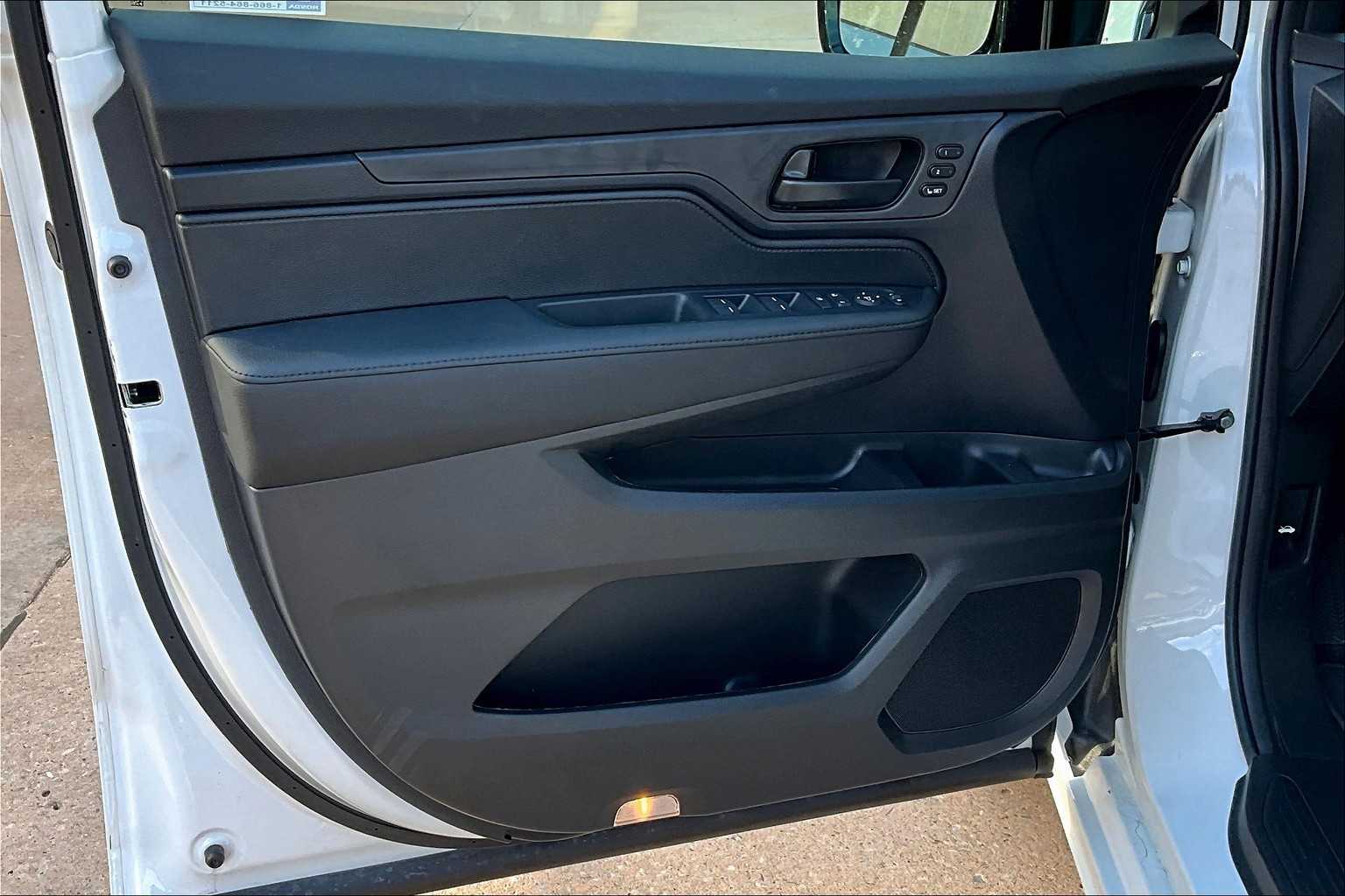 2025 Honda Odyssey photo 19