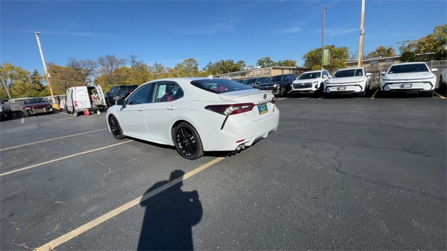 2022 TOYOTA CAMRY XSE AWD - Image 7