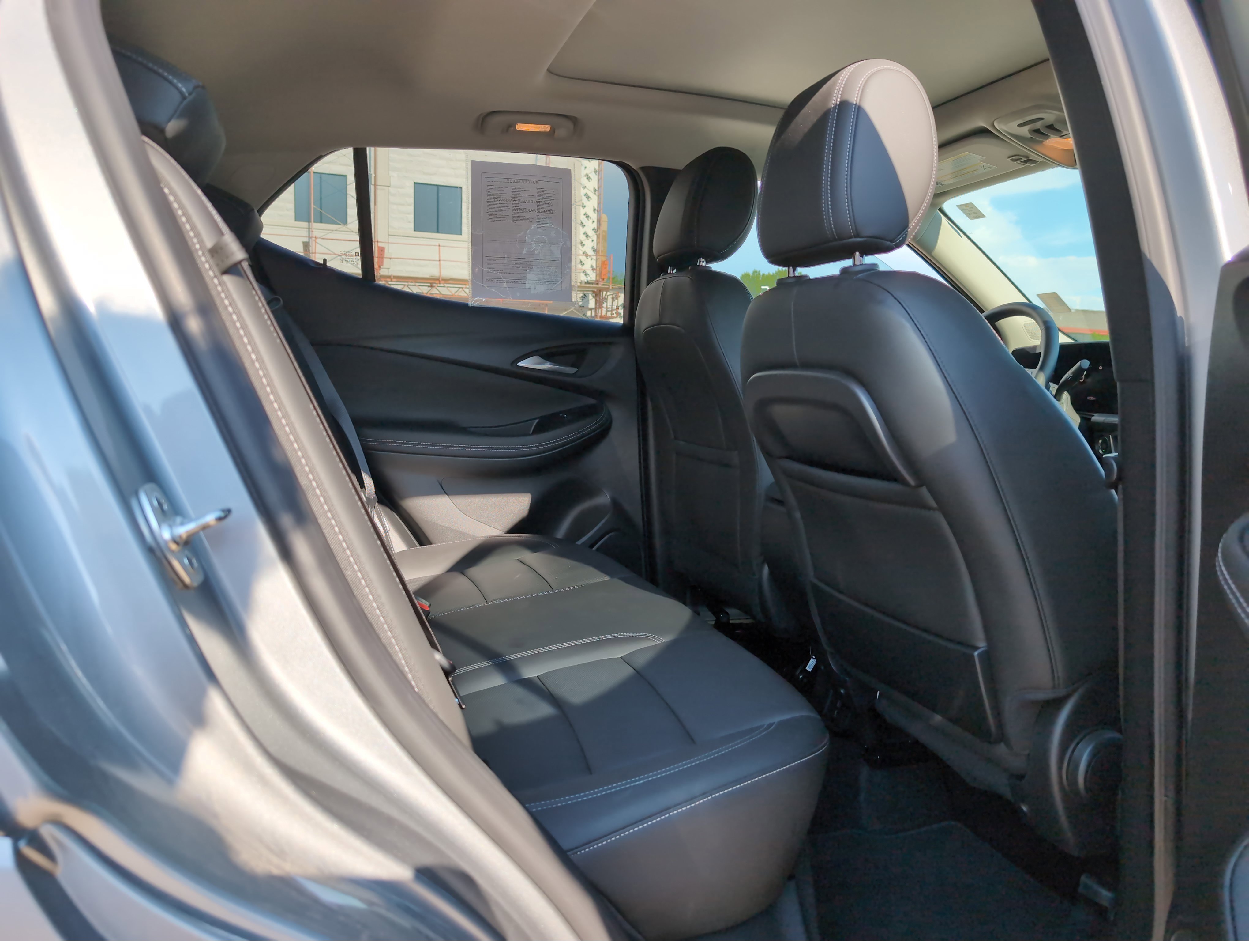 2024 Buick Encore GX Avenir photo 21